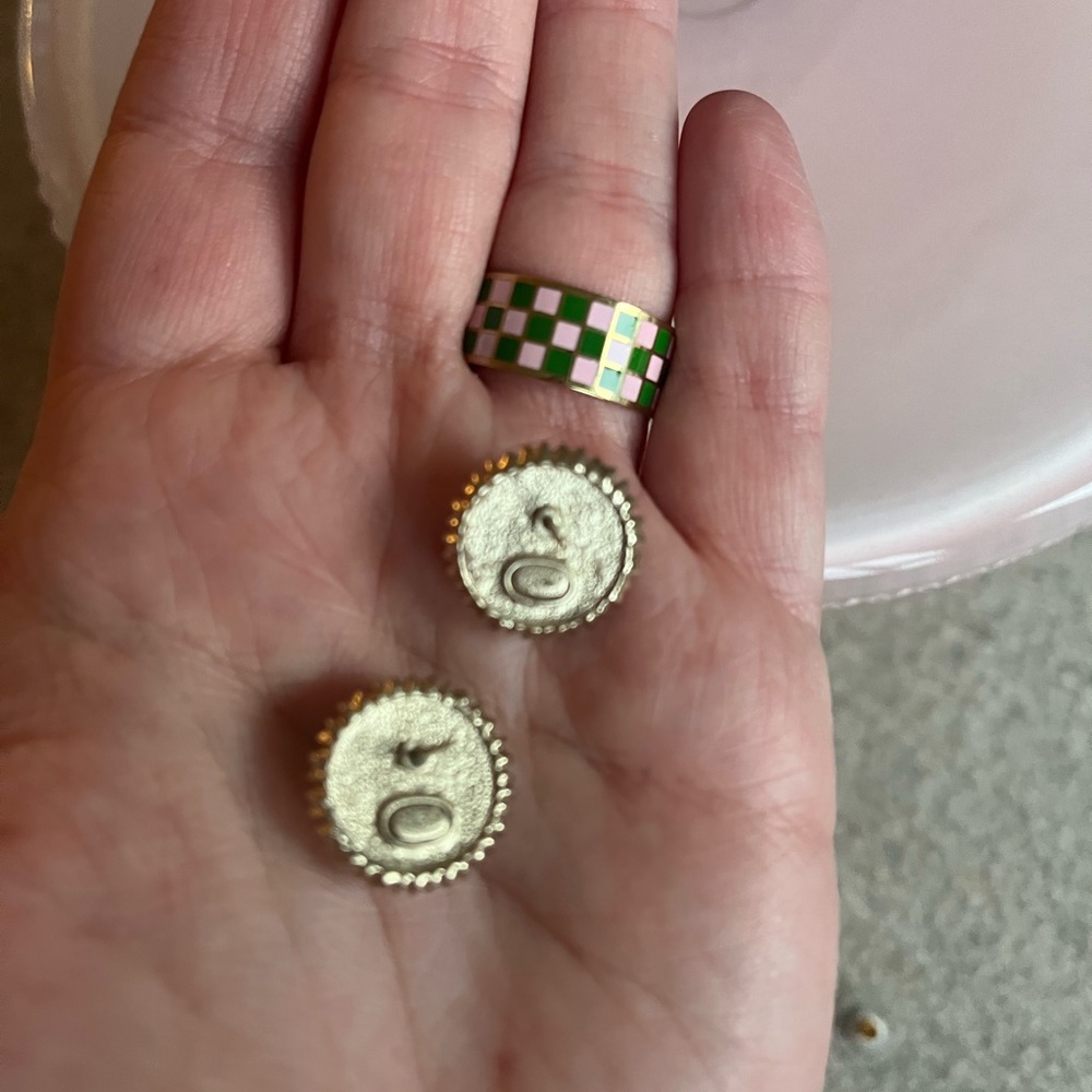 CHANEL Pearl and crystal halo cc stud earrings - Picture 4 of 8